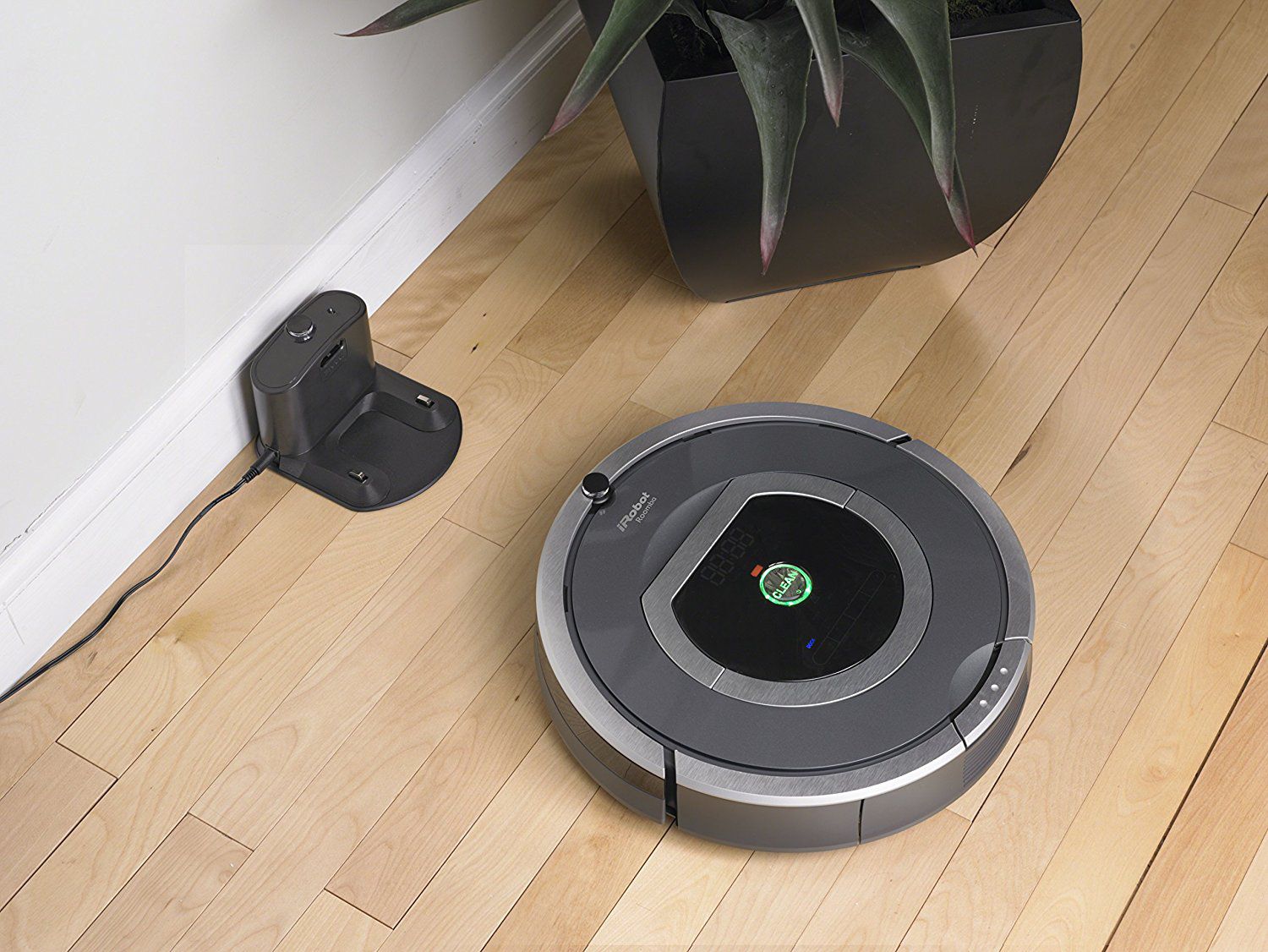 Aspirateur robot Roomba 782e autonome et intelligent