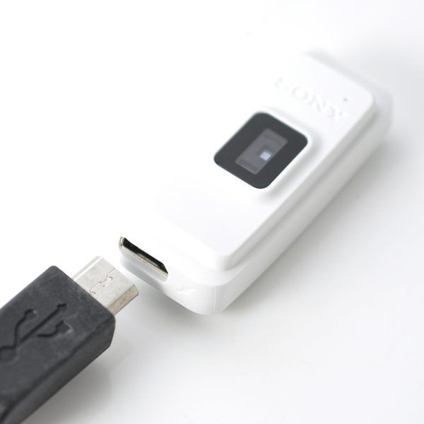 Entrée micro USB pour la charge